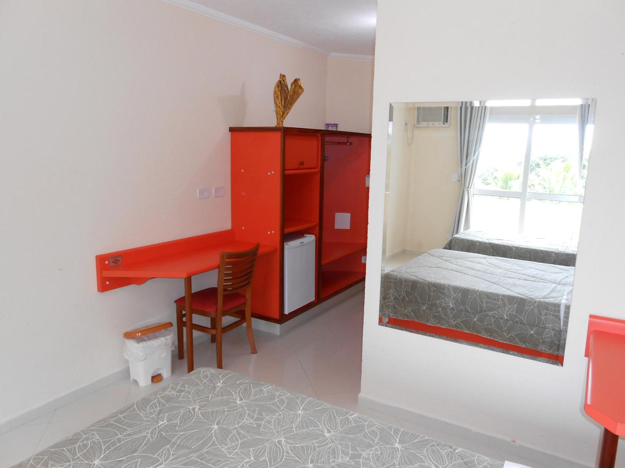 Hotel Canto Da Riviera 3*